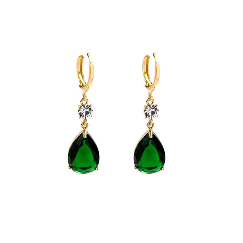 A pair of green geometric teardrop clip-on earrings made from alloy.