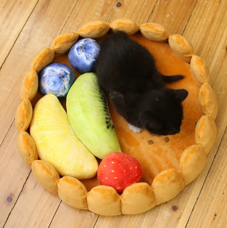 Fruit egg tart shaped pet bed in plush cashmere and PP cotton, 42x42cm, with removable cushion