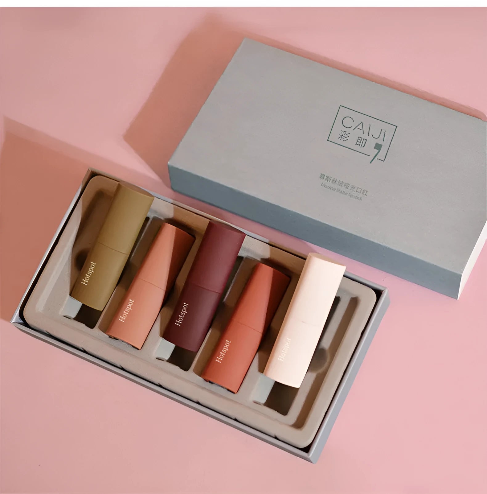 Gift box containing five velvet matte lipsticks with waterproof non-stick cup formula