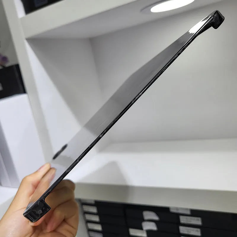 Genuine carbon fibre hard protective case for Apple iPad Pro 11 inch in matte and forged finishes.