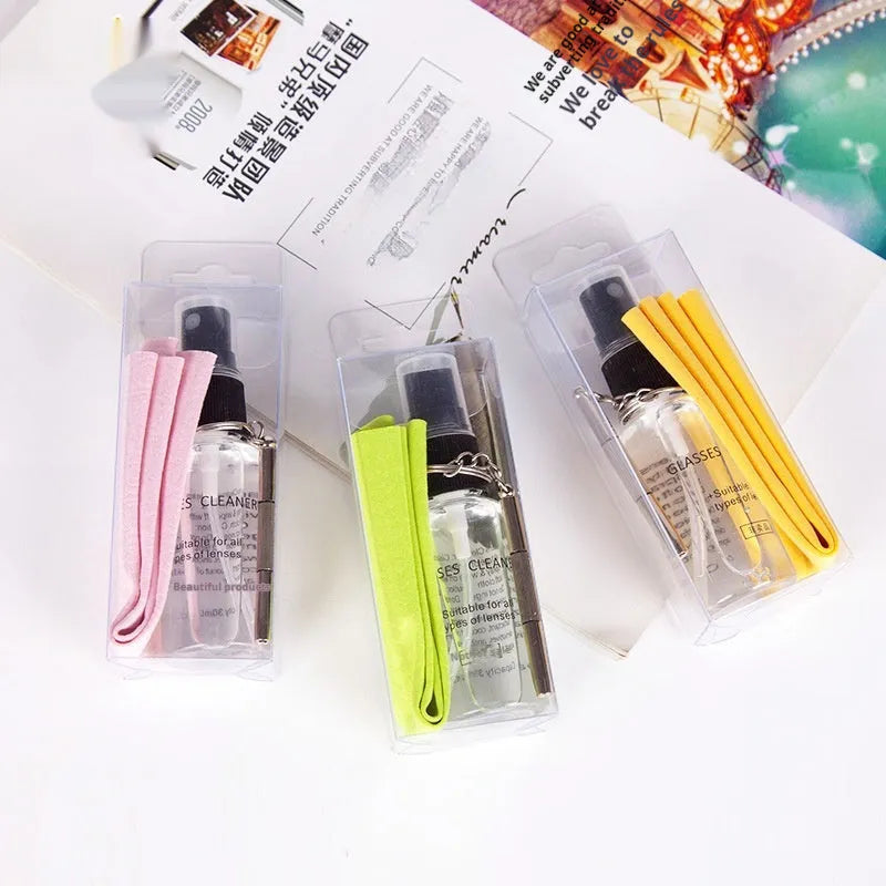 Three-piece glasses cleaning kit with 30ml cleaning agent, lens cloth, and screwdriver