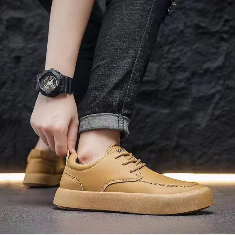Men's casual lace-up shoes with round toe and artificial leather uppers on EVA platform soles