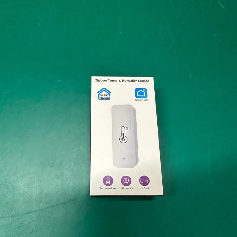 WiFi humidity and temperature sensor with ABS housing measuring 72mm by 25mm by 20mm