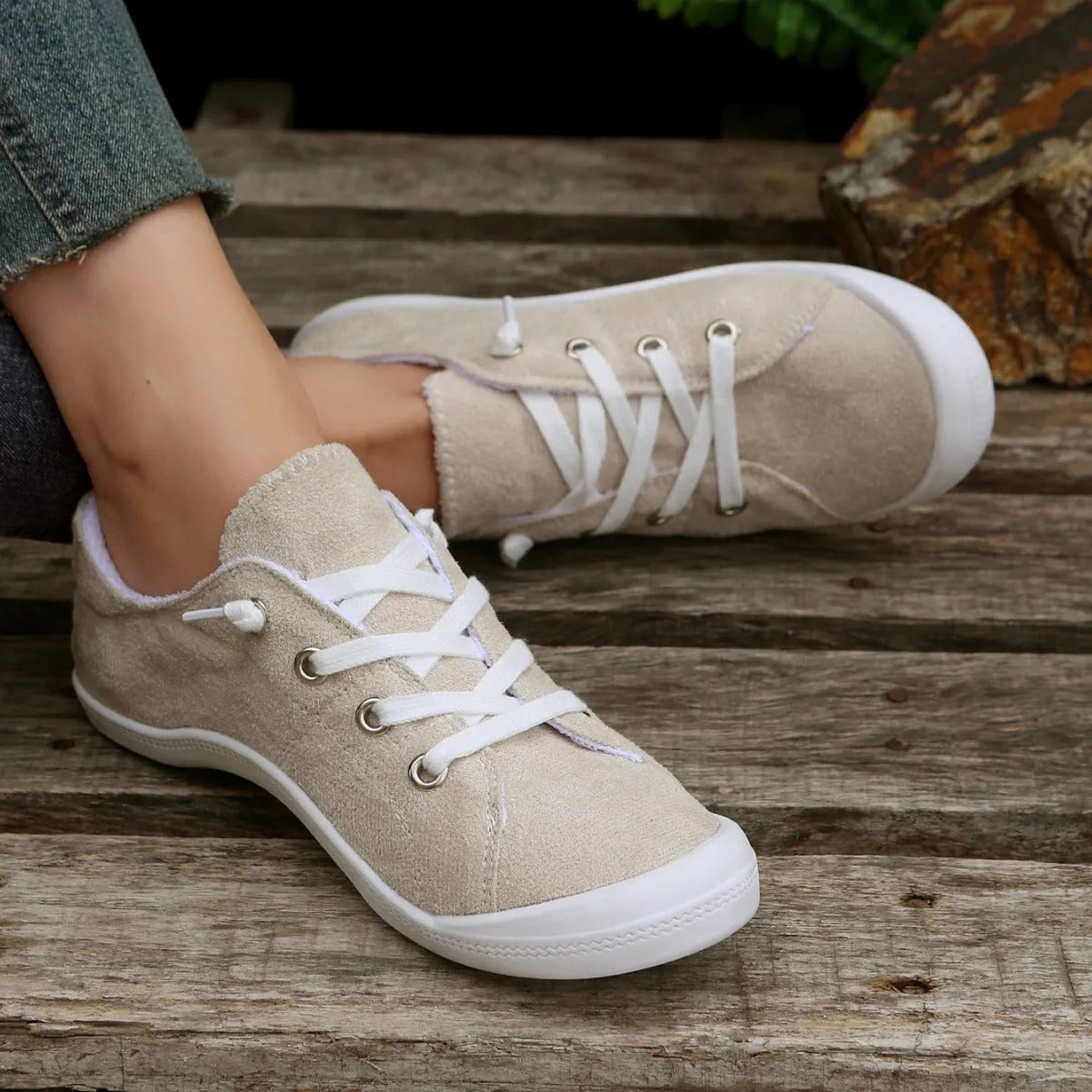 Women's creamy white low-top fabric casual sneakers with rubber sole