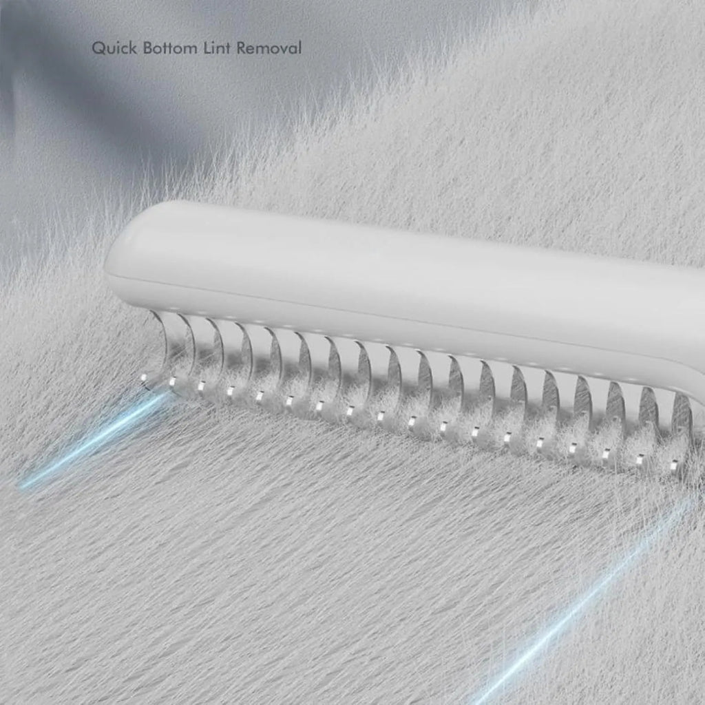 Stainless steel dematting comb for dogs with user-friendly handle in pink or white