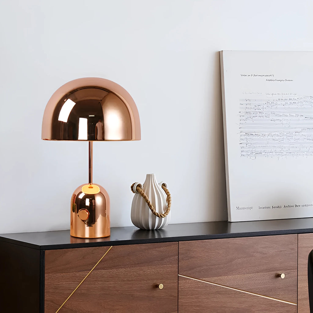 Metal table lamp in rose gold, chrome, or gold finish with post-modern light luxury design measuring 280mm wide by 450mm tall