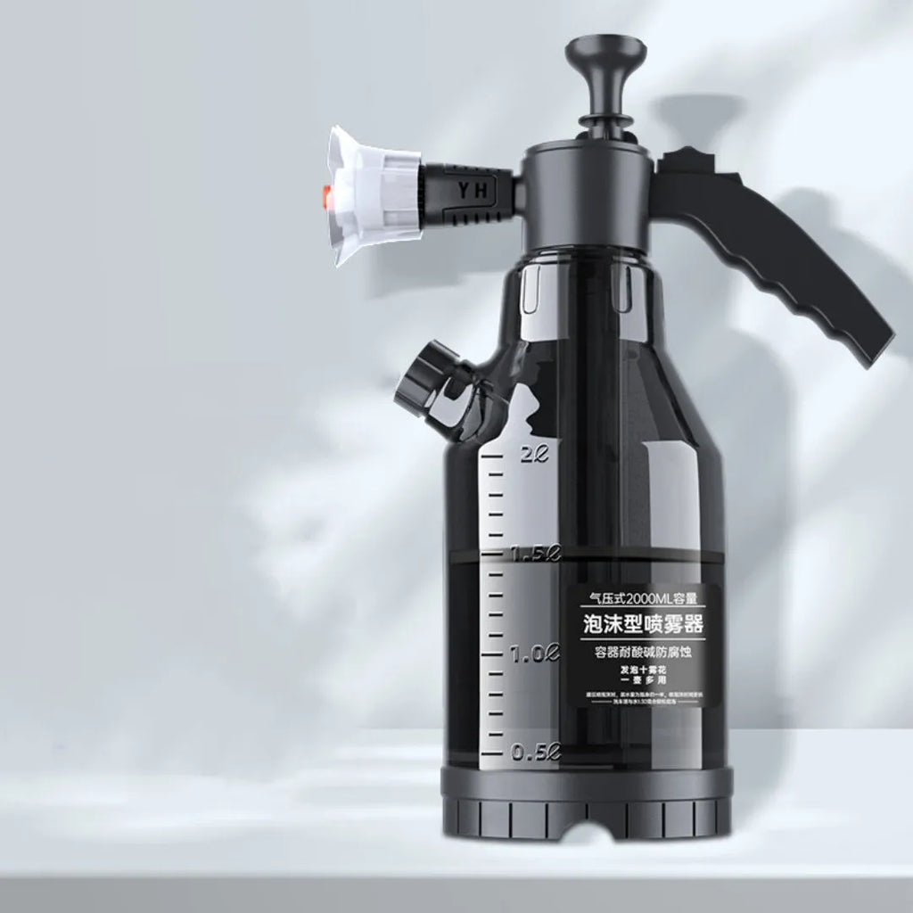 Handheld car wash foam sprayer with 2-litre container and high-pressure water cannon
