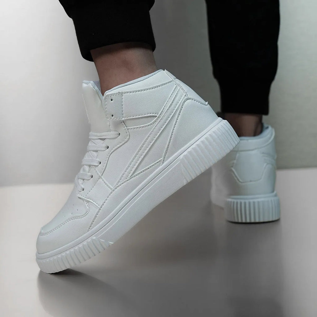 White men's casual shoes with a round toe and microfiber upper.