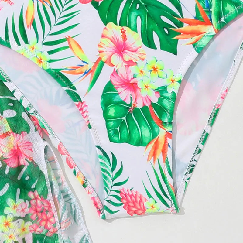 Girls' floral pattern two-piece polyester swimsuit for swimming ages 3-12 years