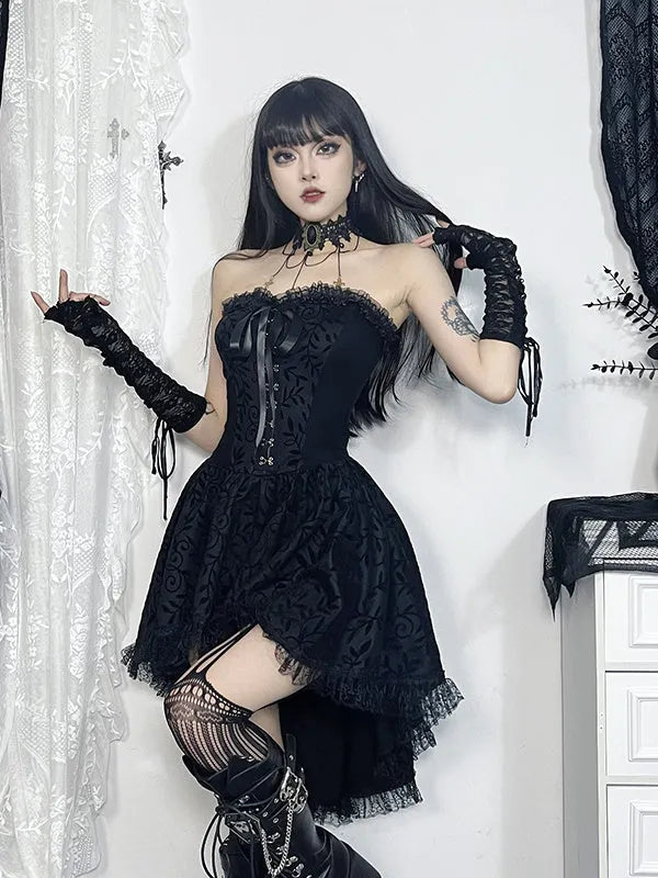 Black gothic flocking bra trailing dress with bow detail, sleeveless, hip skirt style for Halloween costume