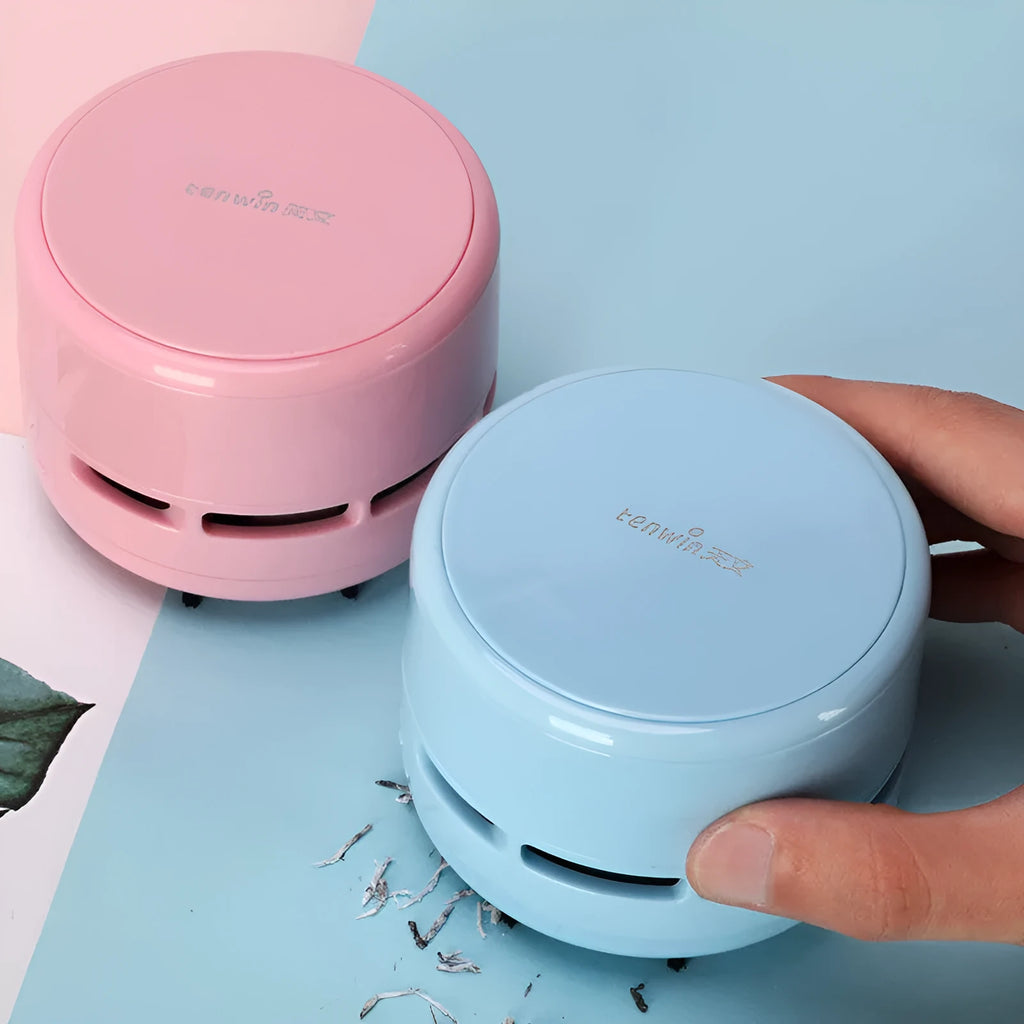 Electric pencil sharpener in blue plastic with simple design, for student stationery set