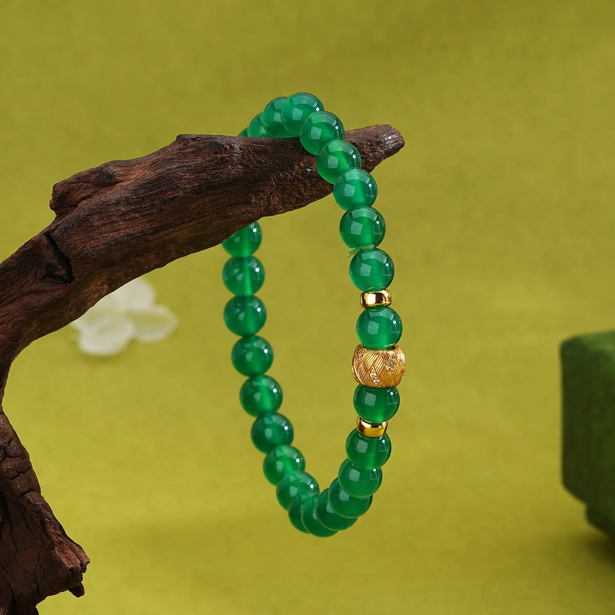 Green agate and S925 sterling silver bracelet with yellow gold accents and a 6mm round stone.