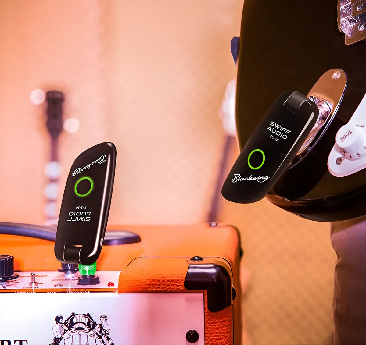 WS-50 wireless transmitter and receiver set with LED display for electric guitar, 50m UHF range
