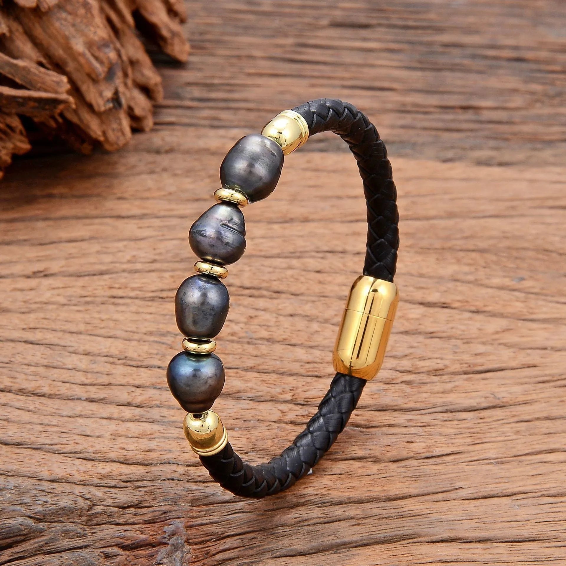 Unisex leather bracelet with irregular shaped pearls in Korean style design