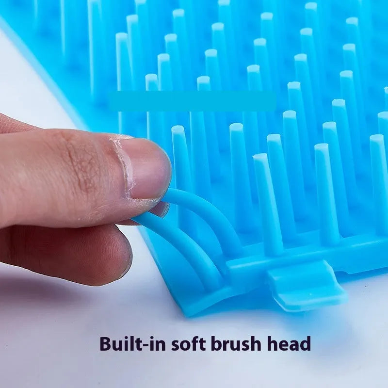 Blue silicone and PP plastic dog paw wash bucket with barrel design
