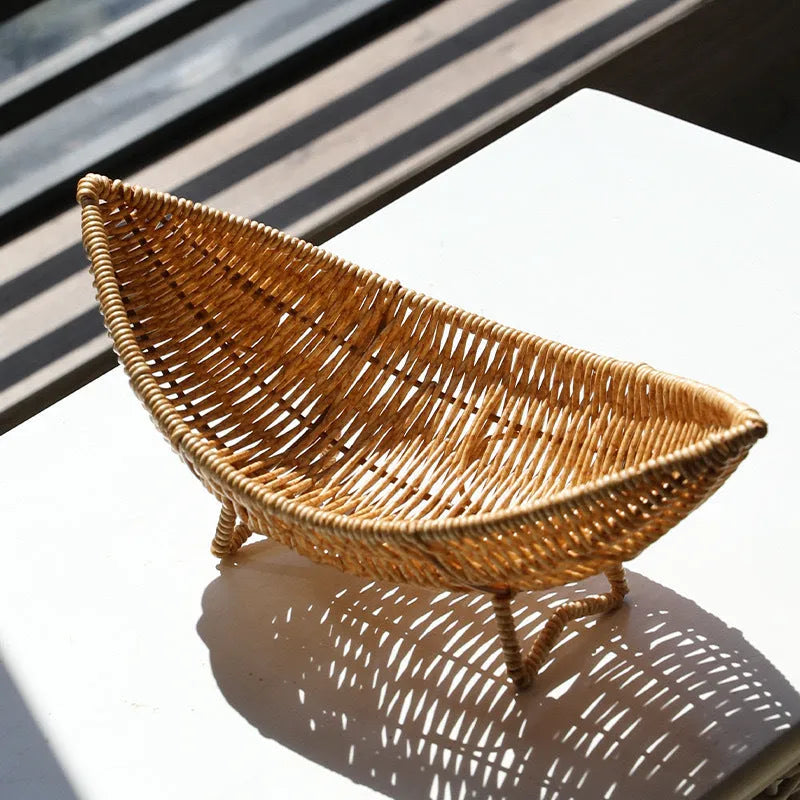 Plastic fruit plate decoration knitted basket dim sum rack in melon seeds fruit dim sum rack colour