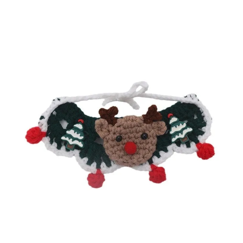 Christmas pet scarf and hat set in wool with cartoon pattern for cat or dog