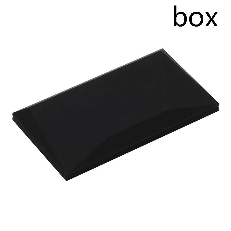 Red heart-shaped rotating plastic ring box for jewellery presentation