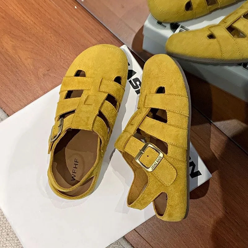 Retro closed toe sandals with two-way hollow-out design in khaki, square toe, rubber sole
