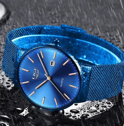 Men's stainless steel wristwatch with 40mm dial and leather strap