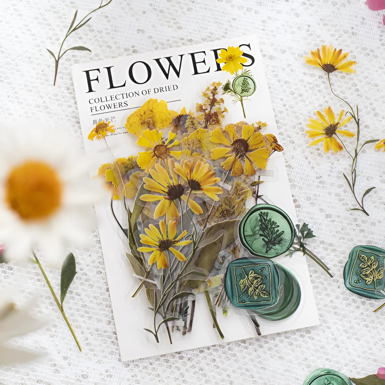 Creative dried flowers journal decoration sticker set with 8 art styles on 40 PET sheets, each measuring 70mm.