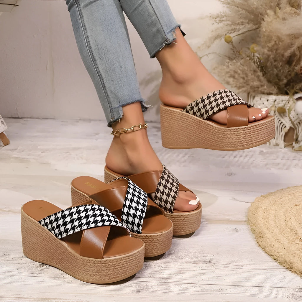 Cross leopard plaid wedge sandals in black and brown colour options with rubber soles