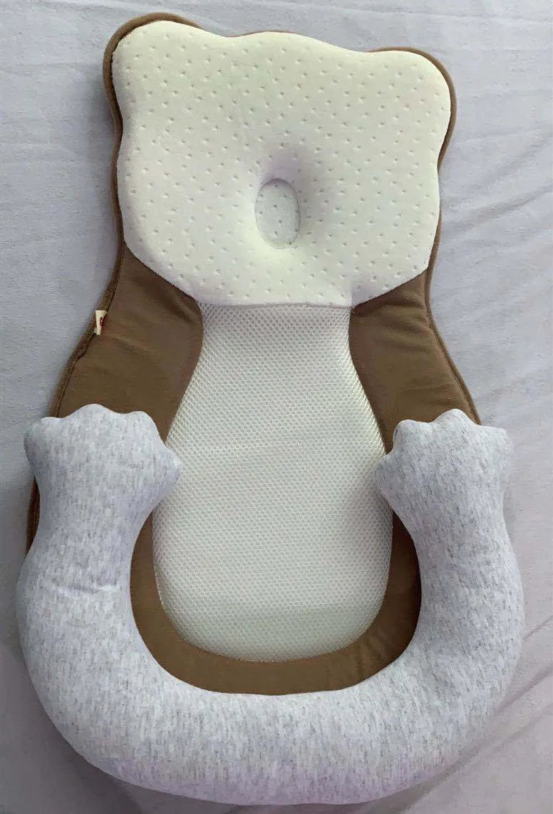 Portable folding baby travel bed with cotton cushion and flat sleep pillow