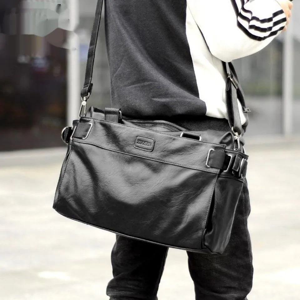 Men's leather messenger bag, large capacity, cowhide lining, black colour, shoulder strap