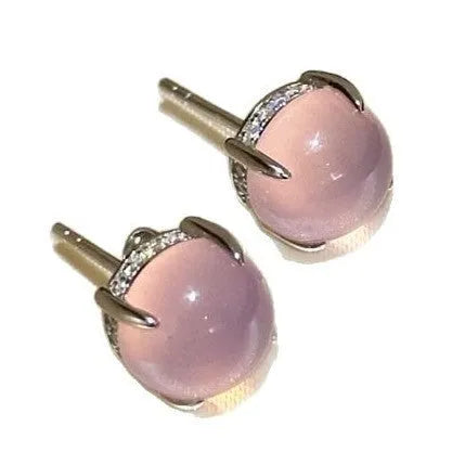 Round chalcedony stud earrings with four-claw setting in Chinese retro style