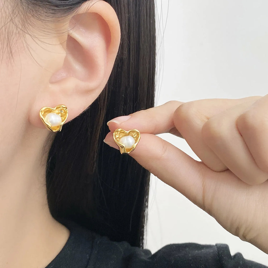 Copper heart-shaped irregular pearl earrings women choice ear clips ear studs electroplated finish