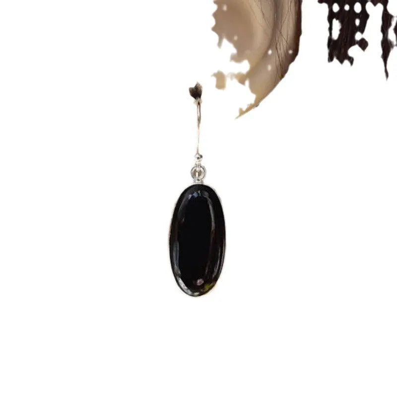 Women's geometric earrings with oval black agate pendant and 925 silver electroplated finish