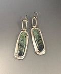Two-tone marble pattern geometric earrings with simple design and alloy construction