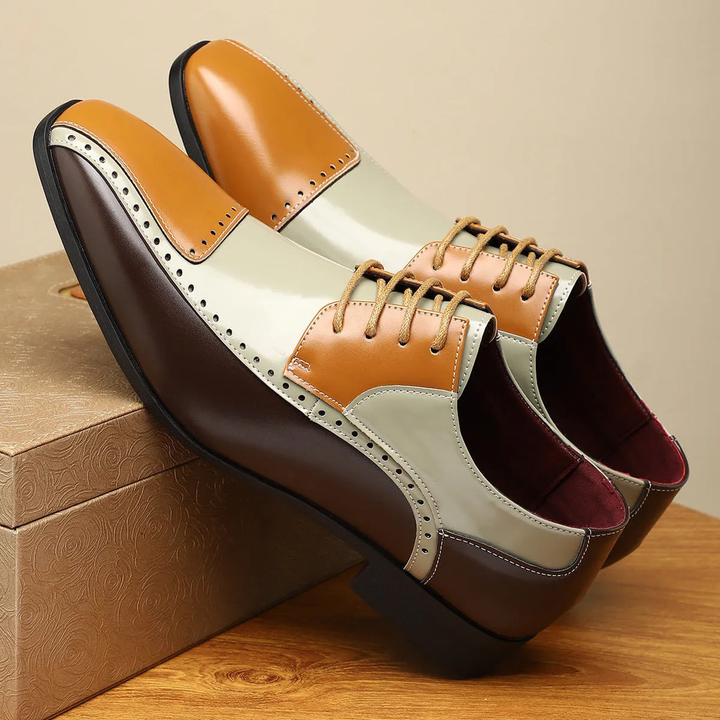 Men's black leather-style low-top shoes with a leather toe cap and stitching detail on a breathable PU upper.