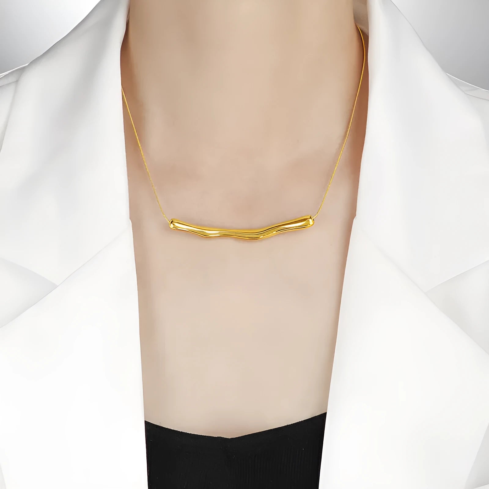 Women's titanium steel necklace with irregular pleated pendant in gold or steel electroplated finish