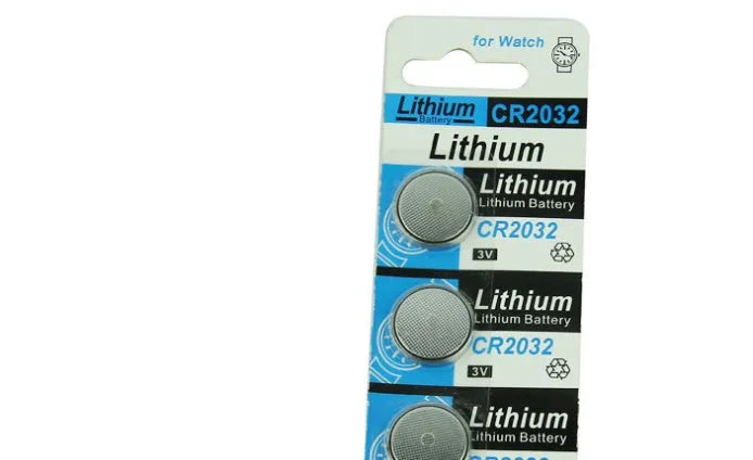 Pack of 5 silver CR2032 3V lithium button batteries for scales and remotes