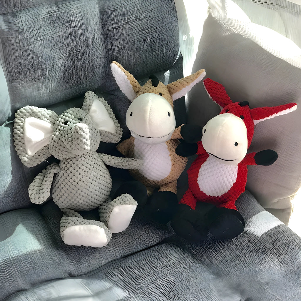 Soothing vocal dog toy for medium and large dogs, bite-resistant, big, in grey, red or yellow.