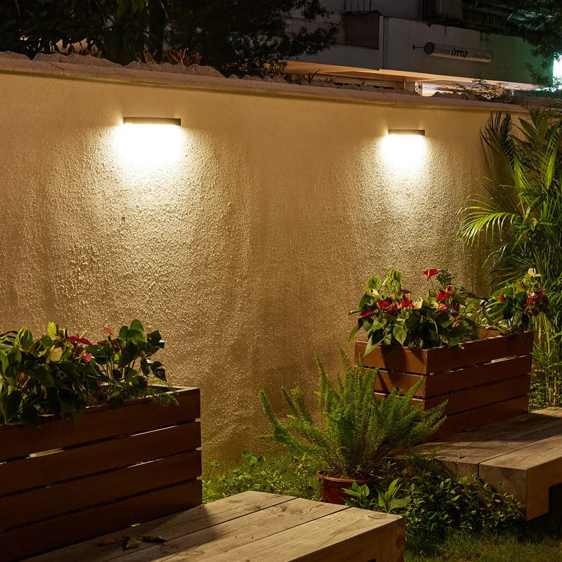 Black ABS plastic solar wall lamp for outdoor garden and pathway lighting