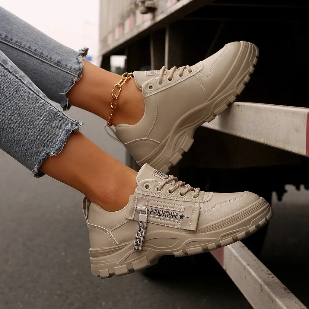 Lace-up sports shoes with side zipper, round-toe, thick sole, artificial PU upper, colour combination, women's casual sneakers