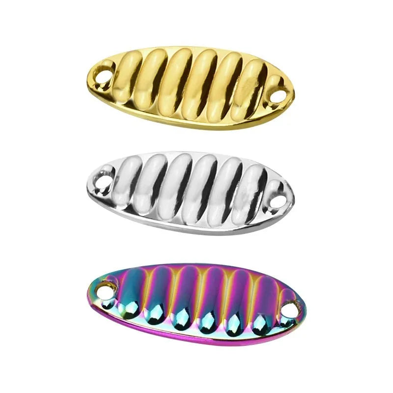 Plastic fake fish bait with feather hook in gold finish, 1.5g-25g weight options for saltwater offset fishing
