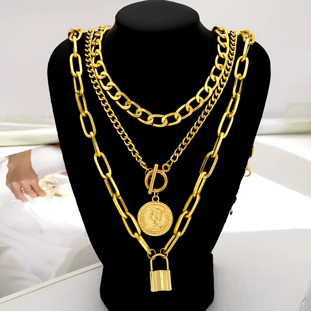 Women's light luxury geometric zinc alloy necklace set with electroplated finish, three colour options