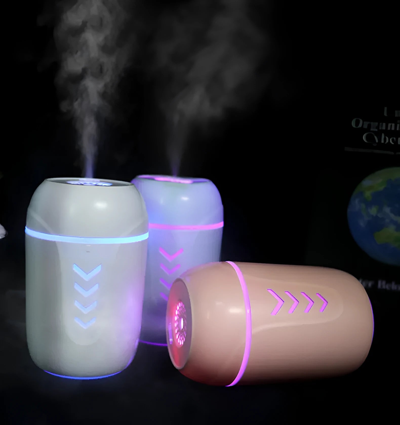 Blue columnar portable car humidifier with USB cable and aromatherapy function.