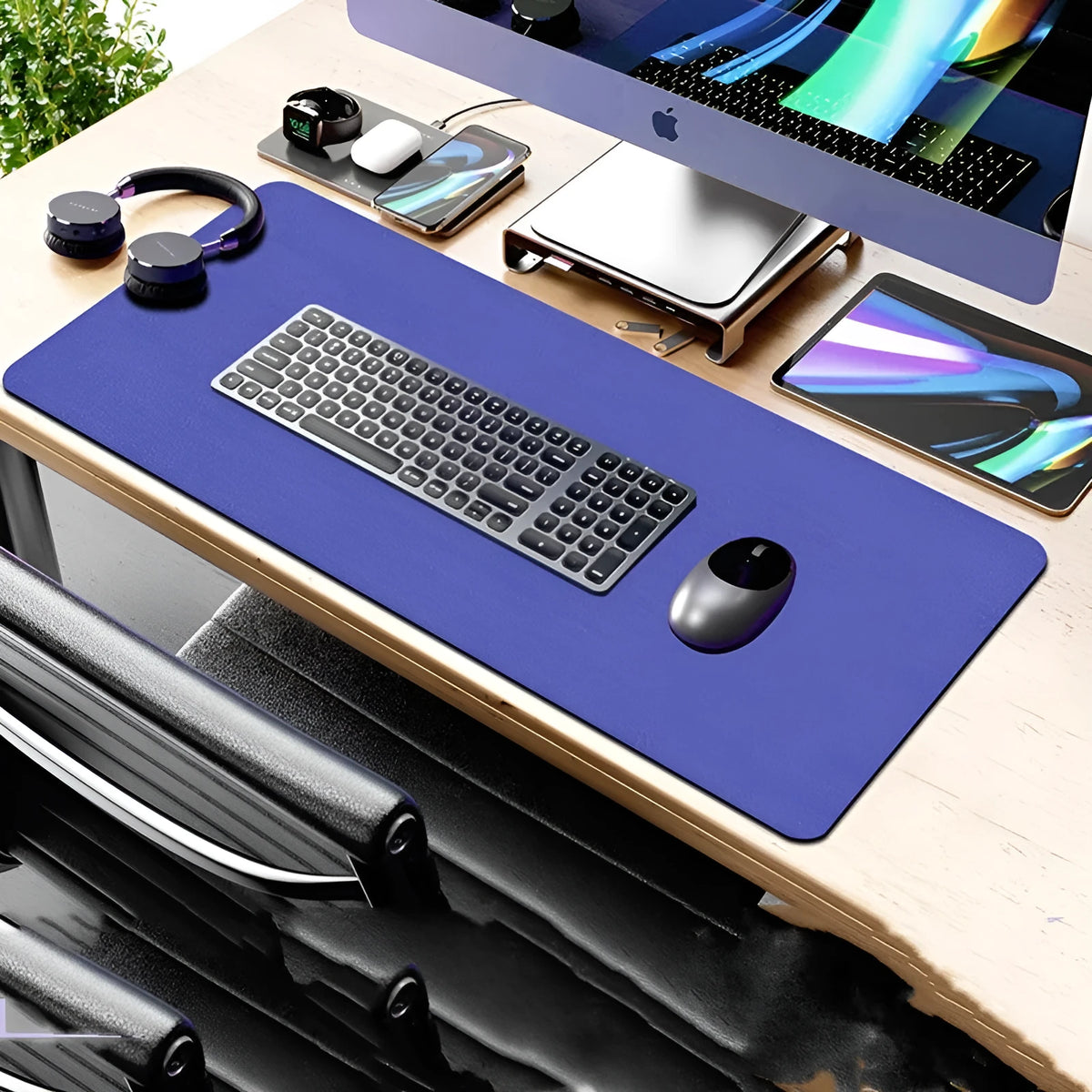 15W fast wireless charging mouse pad desk mat in solid colour with PU leather surface and USB cable