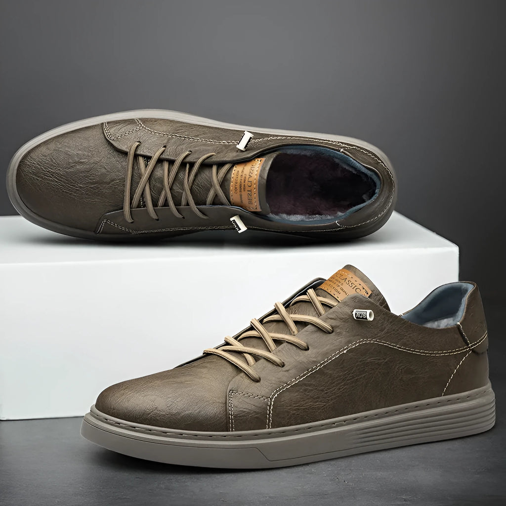 Two-layer cowhide casual sneakers low-top men's shoes in beige with front lace-up and round toe