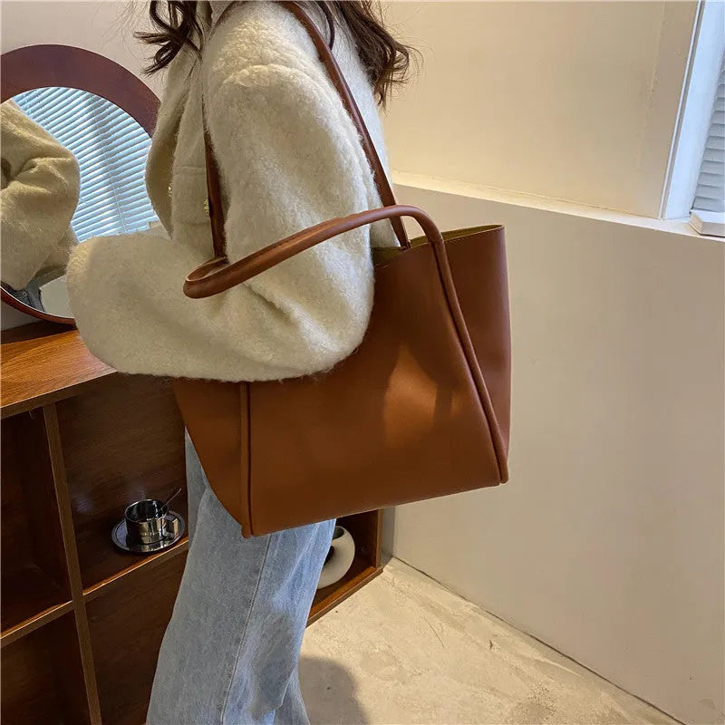 Casual large capacity PU tote bag for women in khaki with included wallet