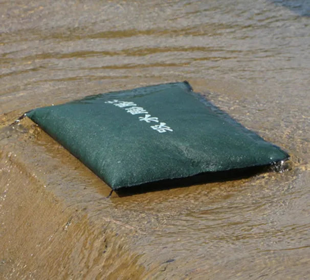 Thickened canvas water absorption expansion bag for flood control in 30x70 size