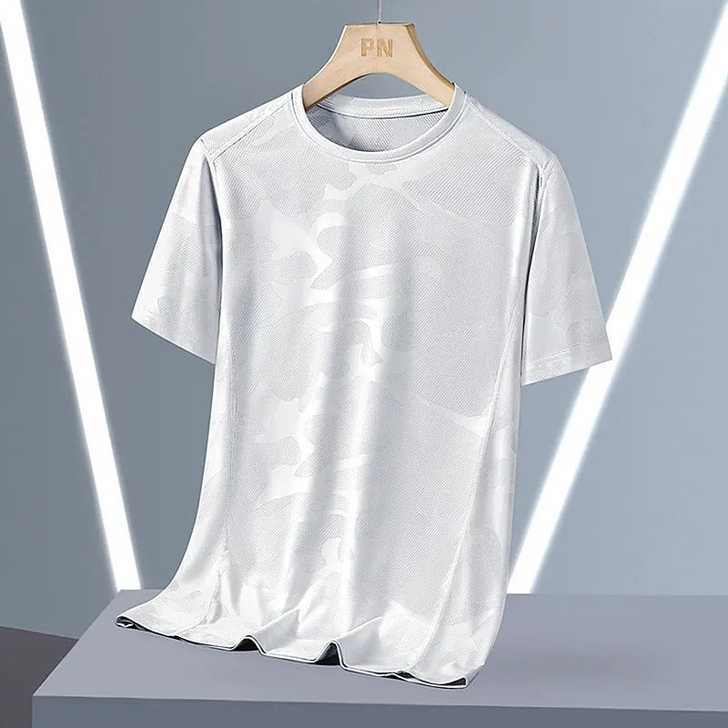 Men's plus size quick-dry nylon T-shirt in camouflage pattern with round neck and short sleeves