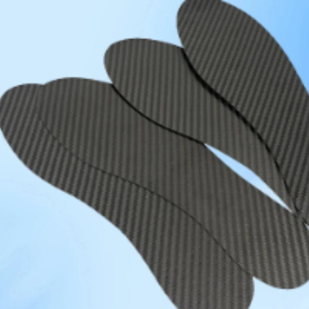 Black 3K carbon fibre running insoles shown from above, highlighting the full palm weave pattern.