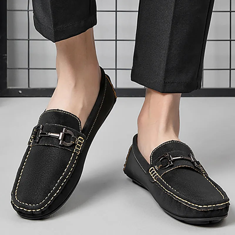 Men's casual leather loafers with round toe and rubber sole in beige, black and brown colour options