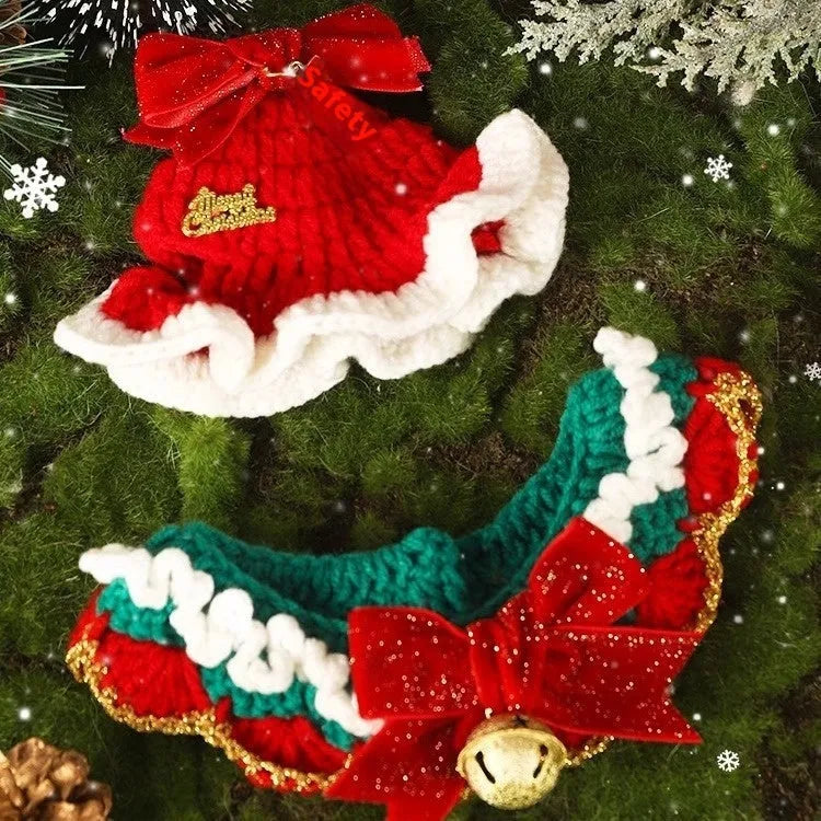 Christmas pet scarf and hat set in wool with cartoon pattern for cat or dog