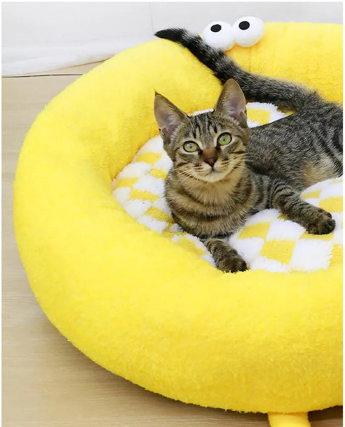 Plush pet bed nest in black, pink or yellow for small dogs up to 10kg